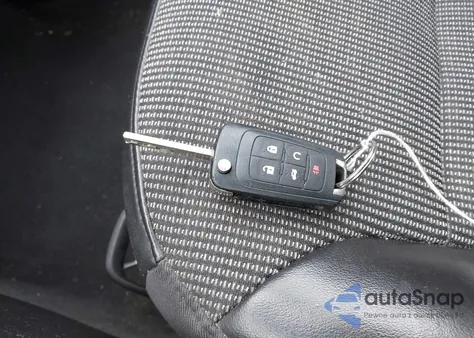 2014 Chevrolet Malibu 1Lt из США, поврежденный, VIN 1G11C5SL3EU122778